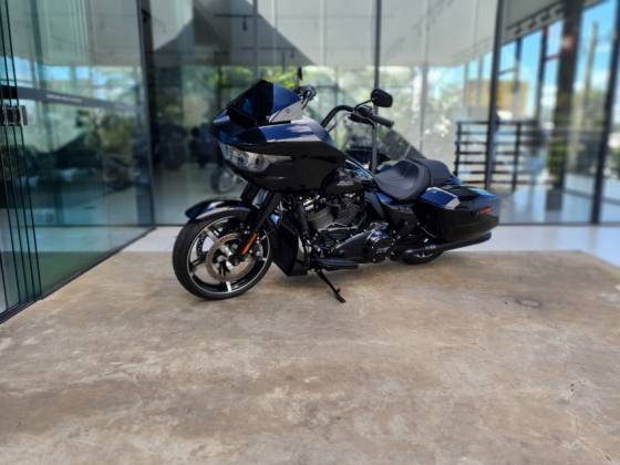 HARLEY-DAVIDSON ROAD GLIDE 
